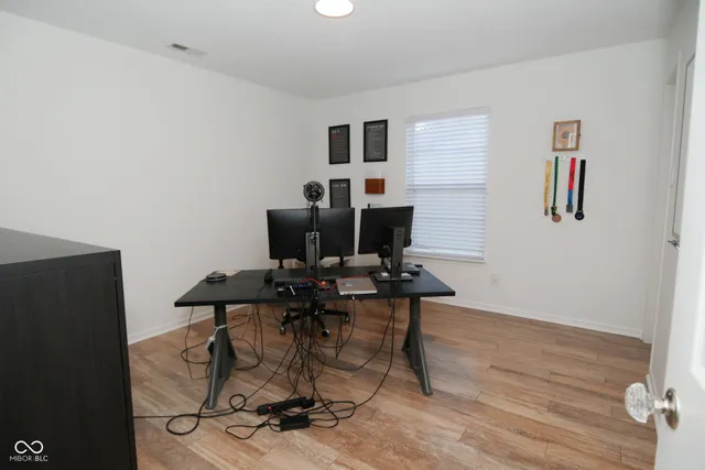 $332,500 | 10298 Yosemite Lane, Indianapolis, IN 46234