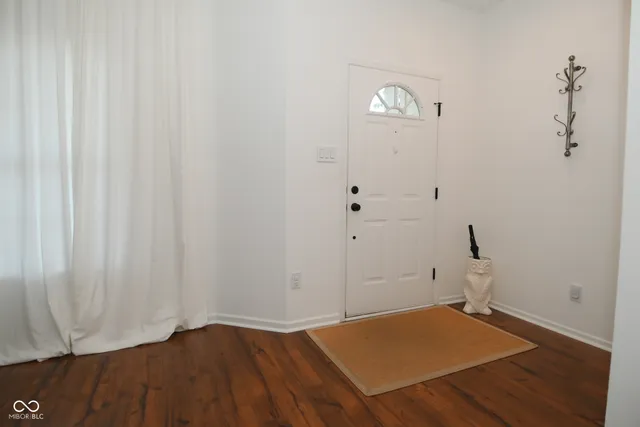 $332,500 | 10298 Yosemite Lane, Indianapolis, IN 46234