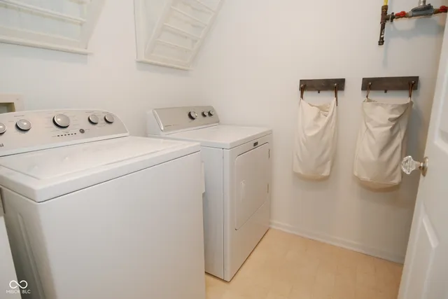 $332,500 | 10298 Yosemite Lane, Indianapolis, IN 46234