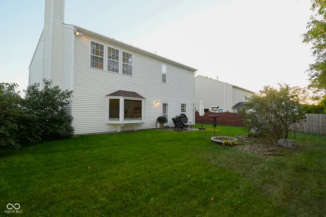 $332,500 | 10298 Yosemite Lane, Indianapolis, IN 46234