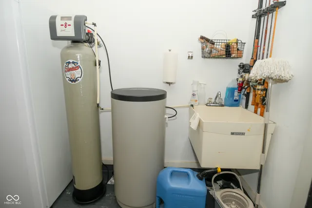 $332,500 | 10298 Yosemite Lane, Indianapolis, IN 46234