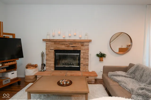 $332,500 | 10298 Yosemite Lane, Indianapolis, IN 46234