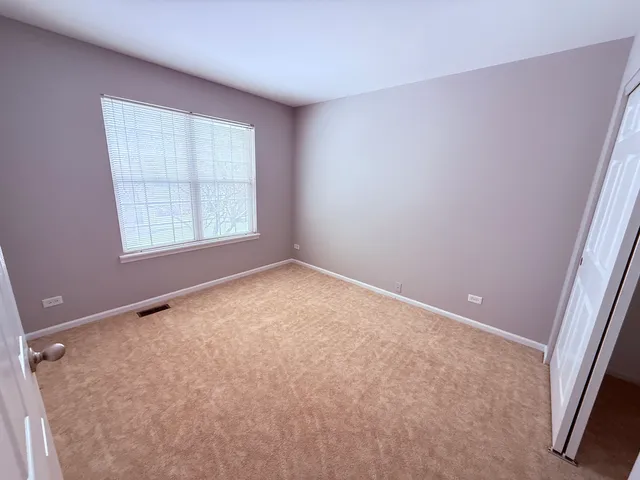 $2,990 | 117 Stevens Drive, Schaumburg, IL 60173