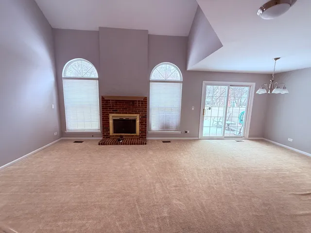 $2,990 | 117 Stevens Drive, Schaumburg, IL 60173