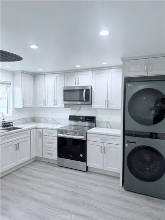 $2,000 | 20637 Schoenborn Street, Winnetka, CA 91306