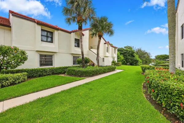 $1,950 | 5851 Parkwalk Drive, Boynton Beach, FL 33472