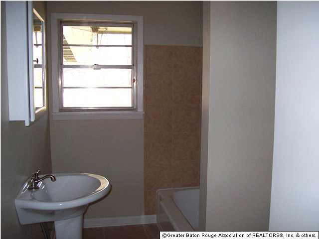 5105 Winbourne Avenue Baton Rouge, LA 70805 - Photo 5 of 7 Gallery Image 5