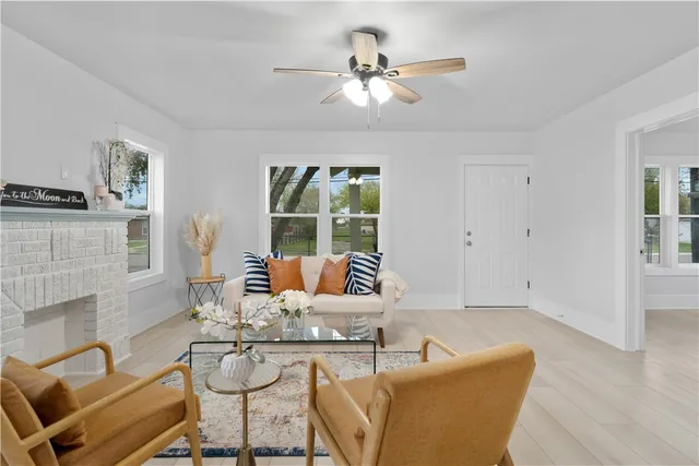 $299,000 | 2459 1st Street, Ingleside, TX 78362