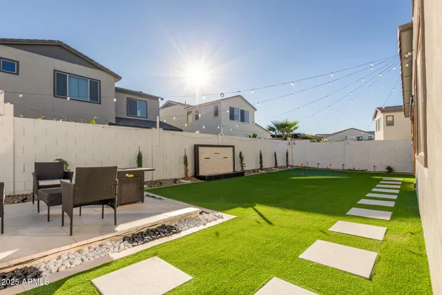 $845,000 | 1501 East Rakestraw Lane, Gilbert, AZ 85298