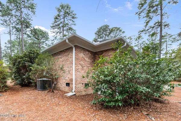 $594,500 | 165 Doral Drive, Pinehurst, NC 28374