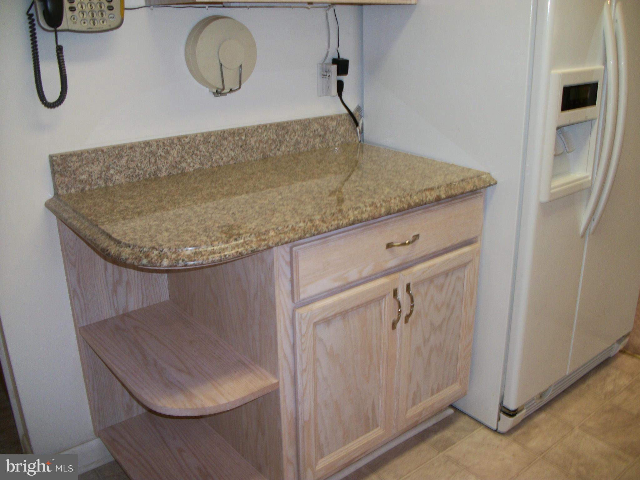 4309 Holly Ridge Road Rockville, MD 20853 - Photo 11 of 24 Kitchen