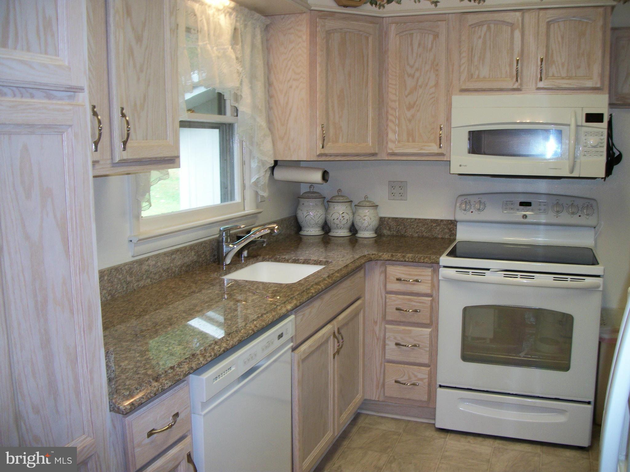 4309 Holly Ridge Road Rockville, MD 20853 - Photo 9 of 24 Kitchen