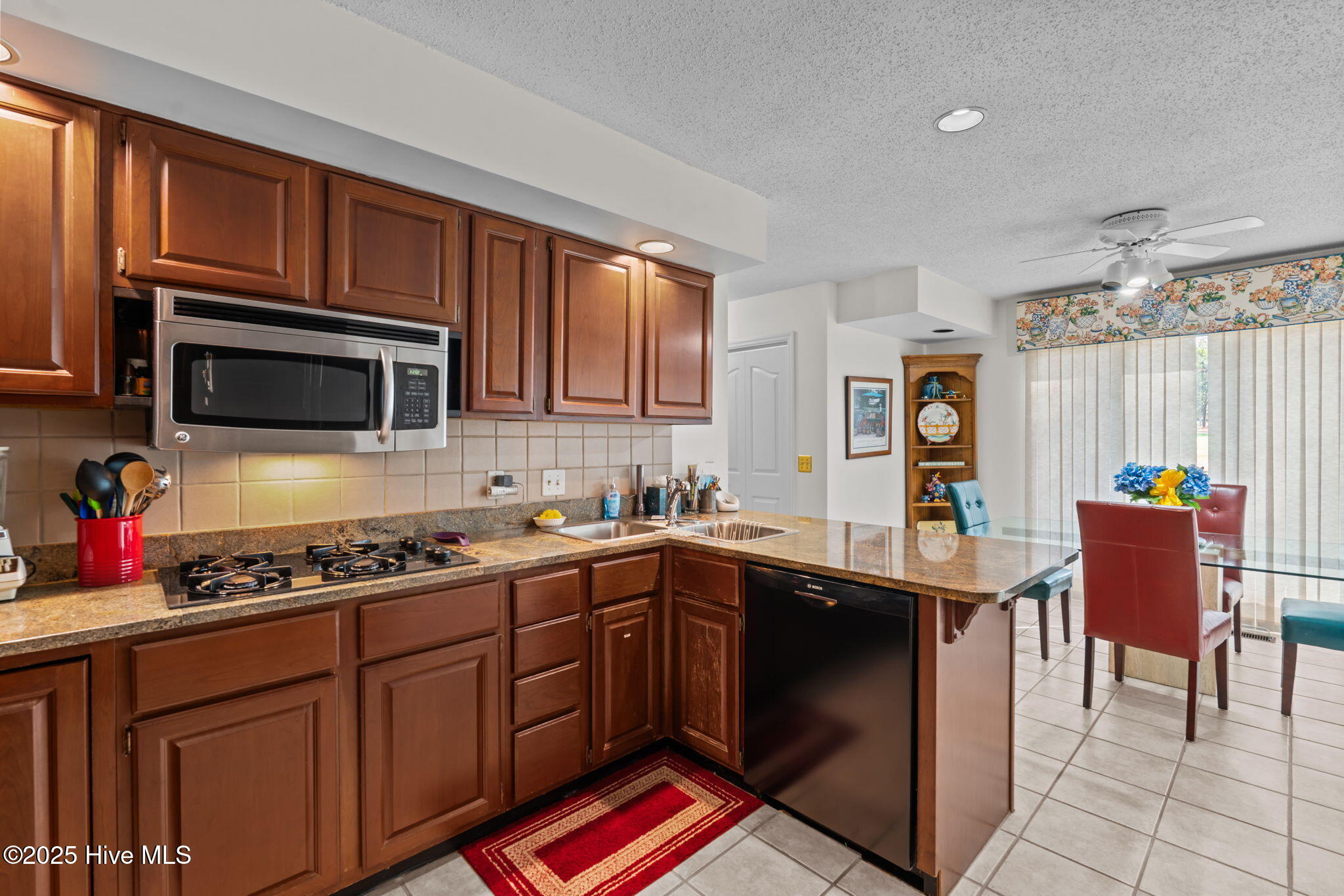 4 Inverness Place Pinehurst, NC 28374 - Photo 8 of 36 14-web-or-mls-DSC00675