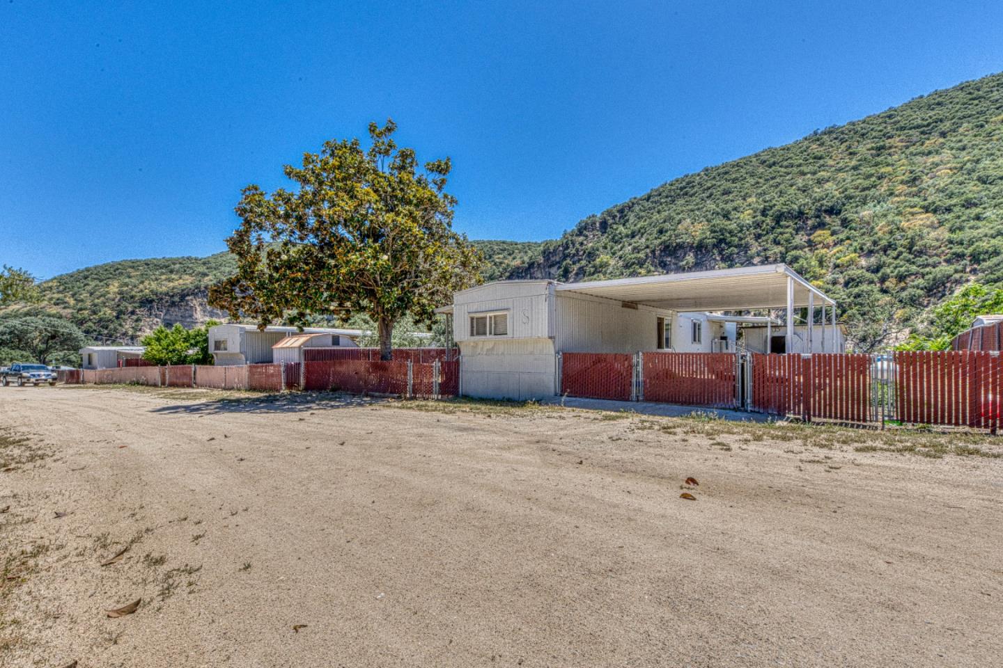 45470 Carmel Valley Road Greenfield, CA 93927 - Photo 9 of 33