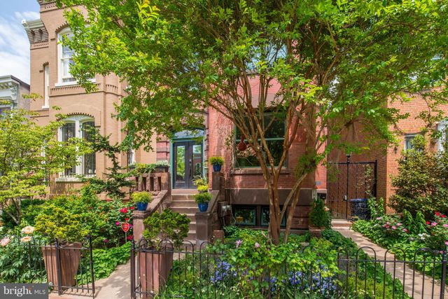 $3,399,000 | 506 A Street Southeast, Washington, DC 20003