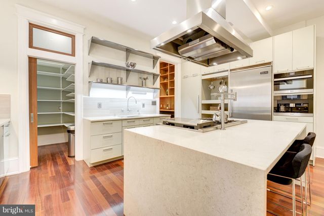 $3,399,000 | 506 A Street Southeast, Washington, DC 20003