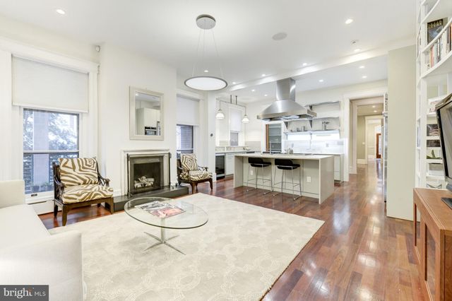 $3,399,000 | 506 A Street Southeast, Washington, DC 20003