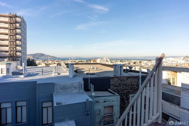 $1,399,000 | 58-60 Valparaiso Street, Unit 2, San Francisco, CA 94133