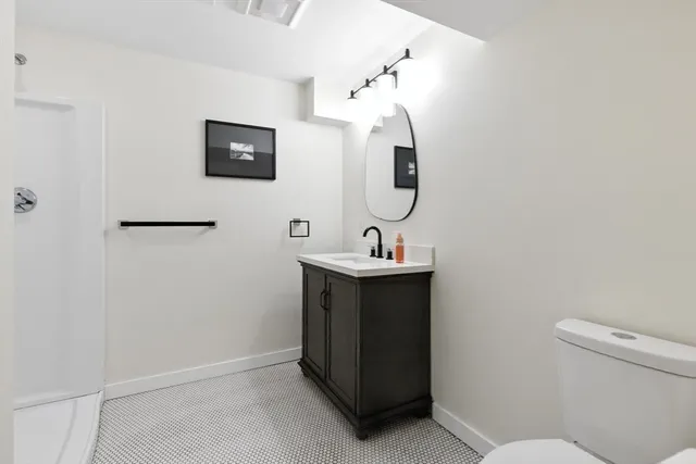 $2,499,999 | 60 Claybrook Road, Dover, MA 02030