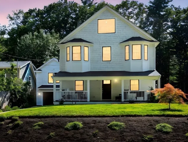 $2,499,999 | 60 Claybrook Road, Dover, MA 02030