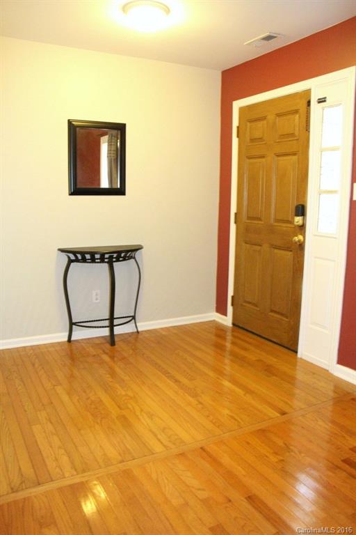 3370 Overbrook Drive Conover, NC 28613 - Photo 4 of 24 Gallery Image 4