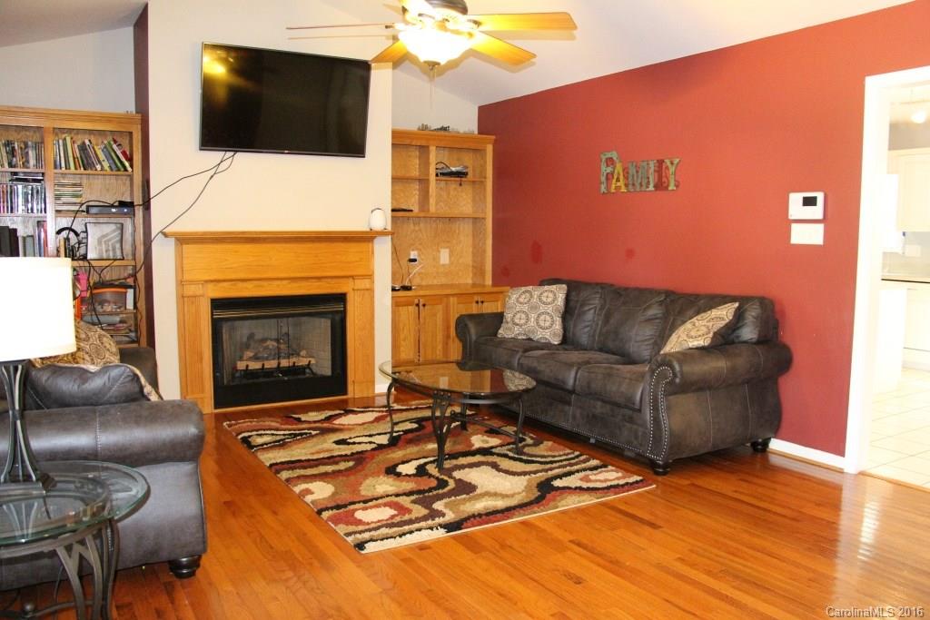 3370 Overbrook Drive Conover, NC 28613 - Photo 6 of 24 Gallery Image 6
