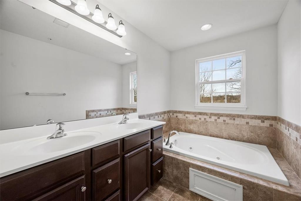 112 Maple Ridge Court Canonsburg, PA 15317 - Photo 24 of 31 Gallery Image 24