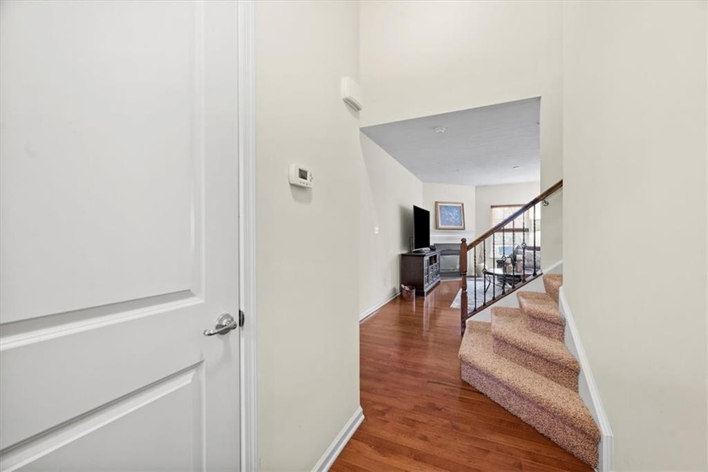 112 Maple Ridge Court Canonsburg, PA 15317 - Photo 4 of 31 Gallery Image 4