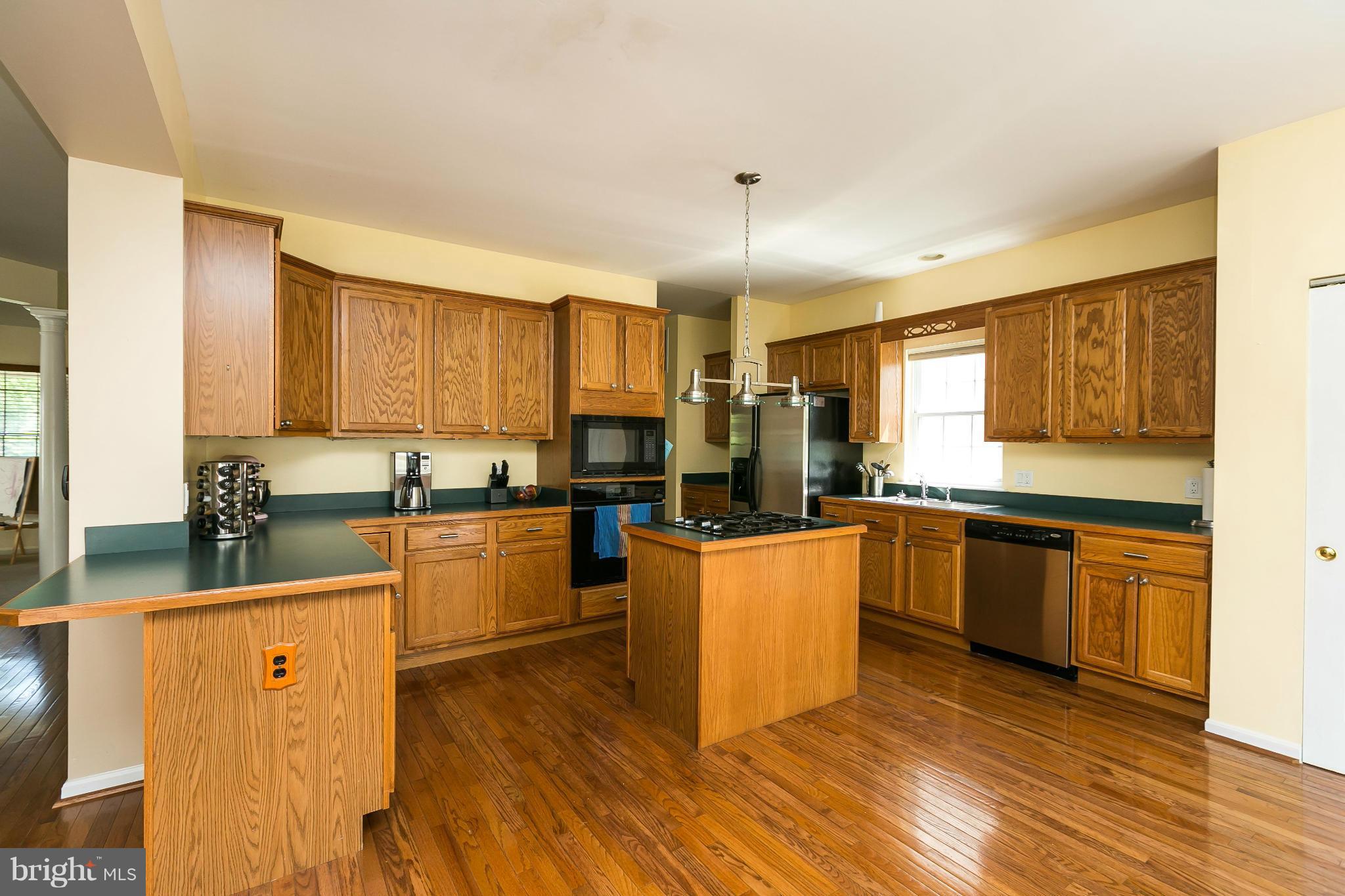 1908 Mars Run Road Baltimore, MD 21221 - Photo 10 of 30 Kitchen