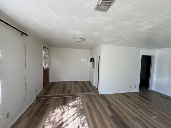 $450,000 | 114 South Hay Street, Lone Pine, CA 93545