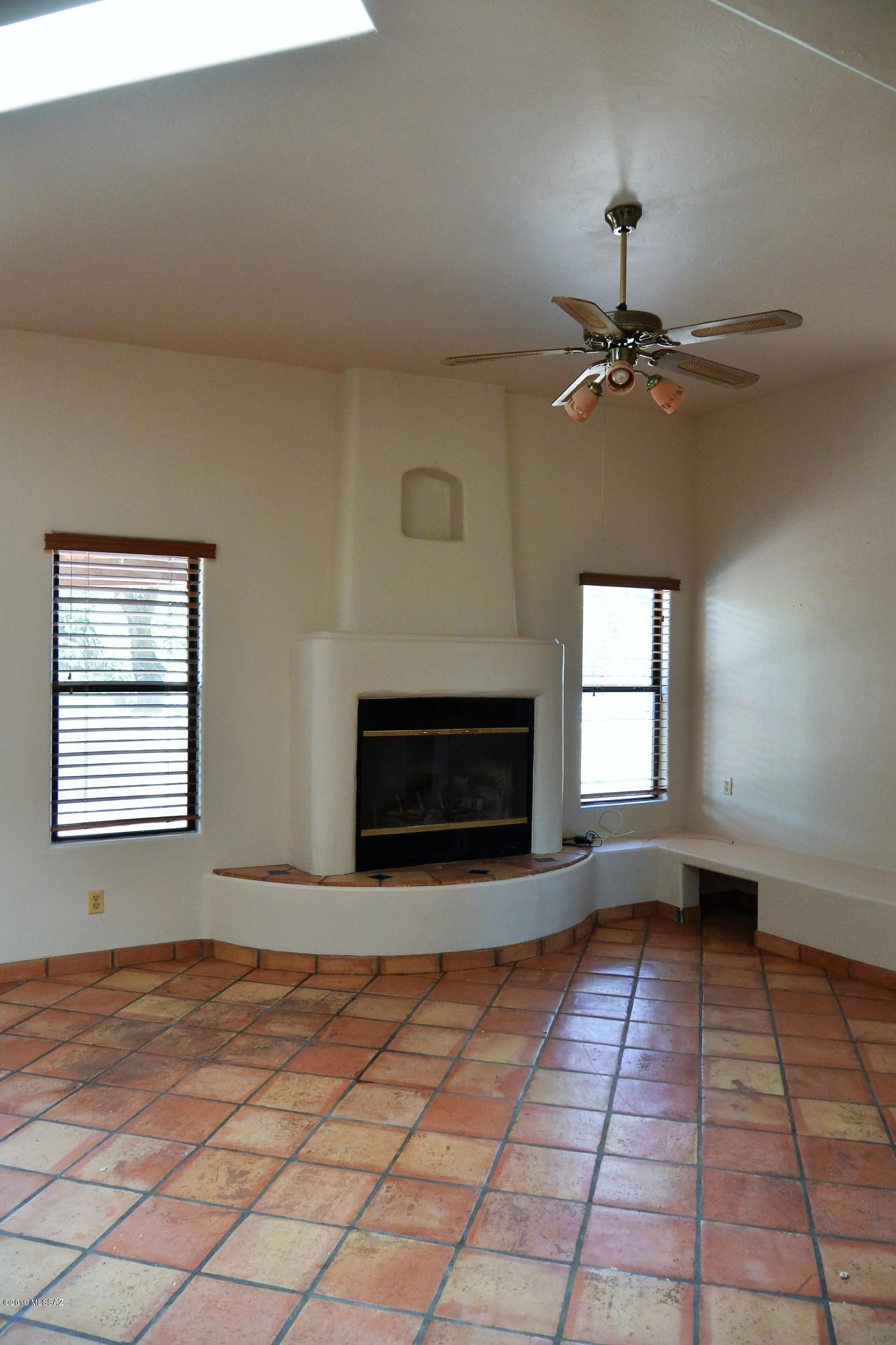730 North Cody Loop Road Oracle, AZ 85623 - Photo 15 of 35