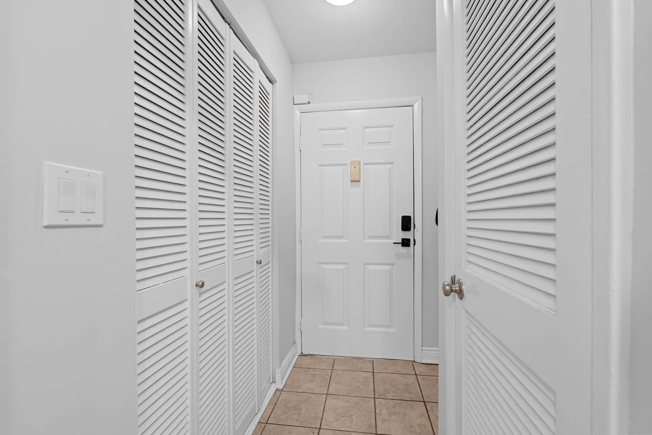 555 Riverside Avenue, Unit 12 Rutherford, NJ 07070 - Photo 12 of 25 Gallery Image 12