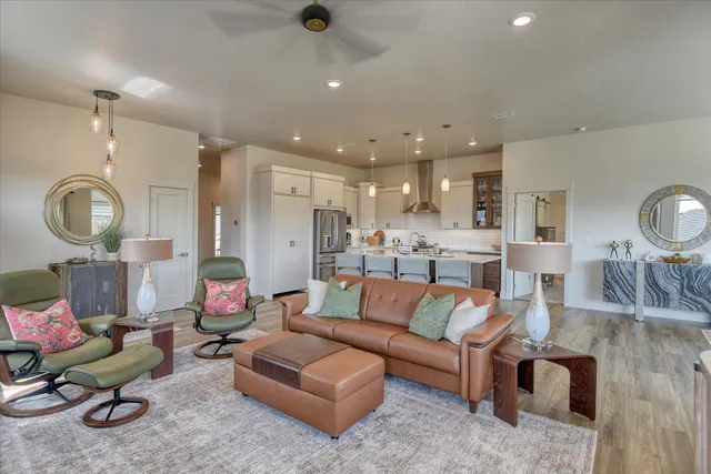 $655,000 | 13622 North Eagle View Lane, Spokane, WA 99208