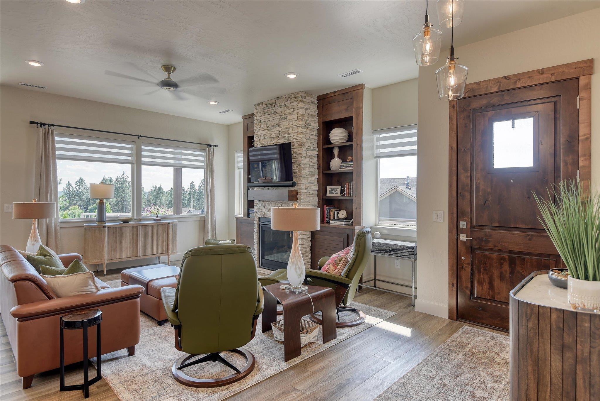 13622 North Eagle View Lane Spokane, WA 99208 - Photo 7 of 34