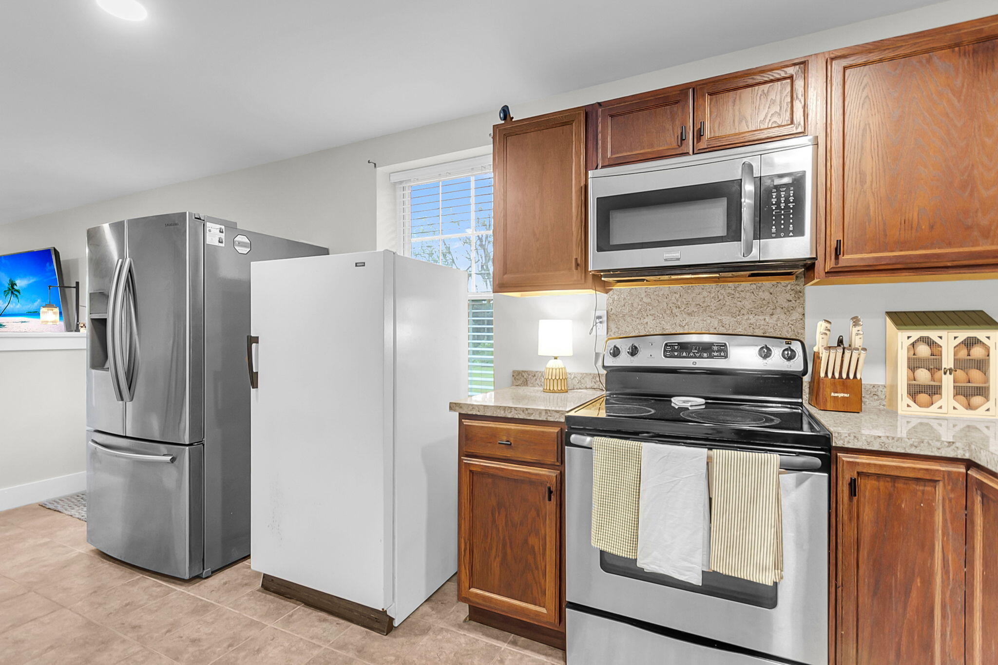 6504 Rozier Road Meggett, SC 29449 - Photo 11 of 38