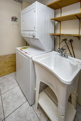 a house view with a backyard space