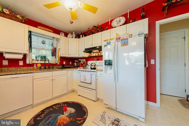 $419,900 | 38280 Clover Lane, Frankford, DE 19945