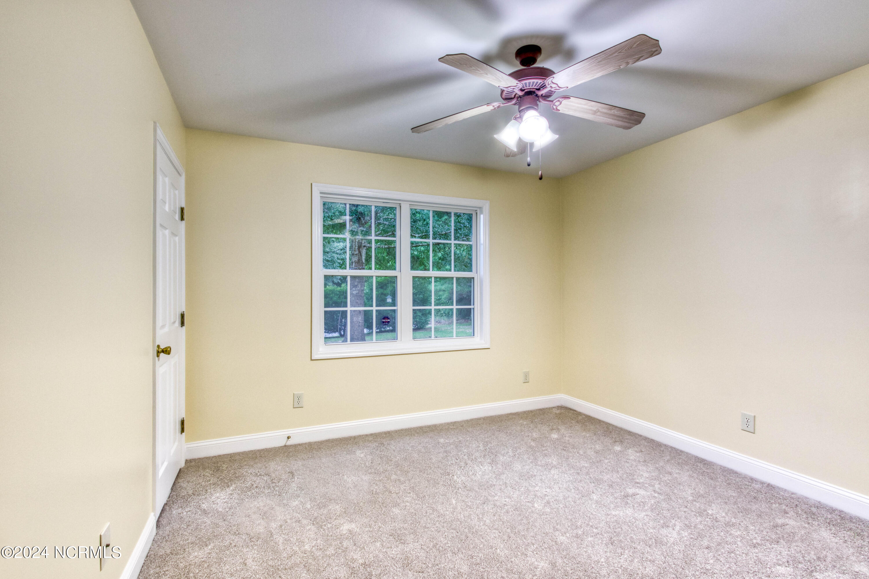426 Conner Grant Road New Bern, NC 28562 - Photo 10 of 16 426Conner-7 copy