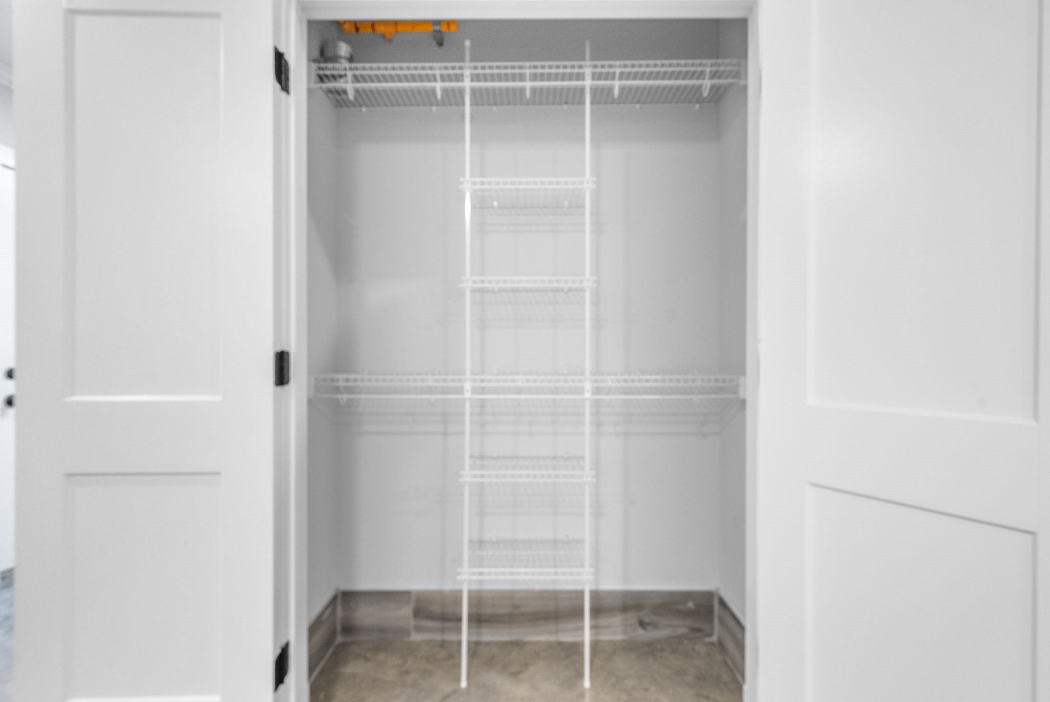 638 Madison Street, Unit 6 Clarksville, TN 37040 - Photo 20 of 25 a view of a room