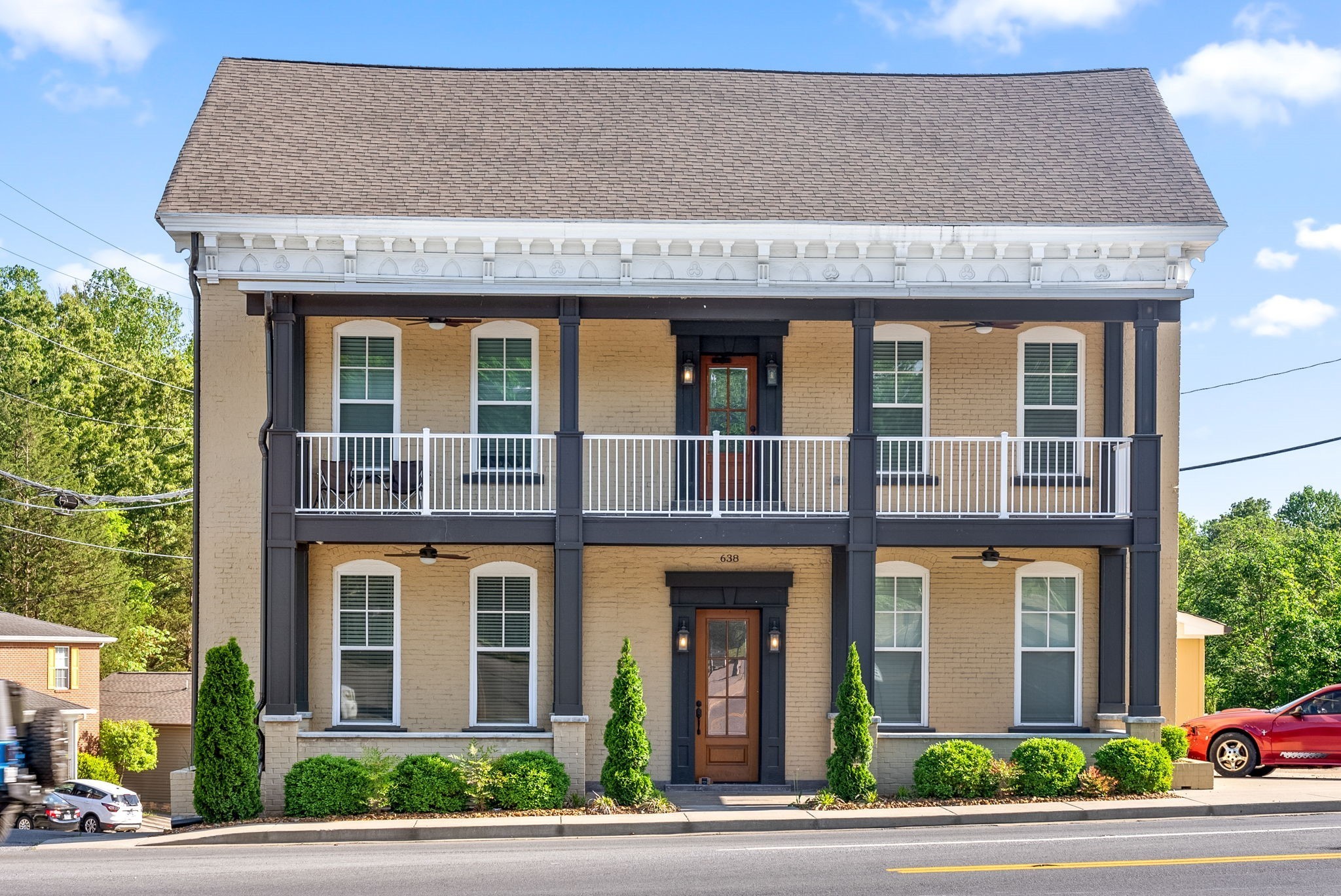 638 Madison Street, Unit 6 Clarksville, TN 37040 - Photo 25 of 25 a front view of a building