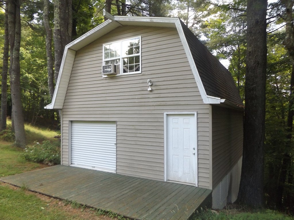 2100 Marian Road Dugspur, VA 24325 - Photo 26 of 41 Gallery Image 26