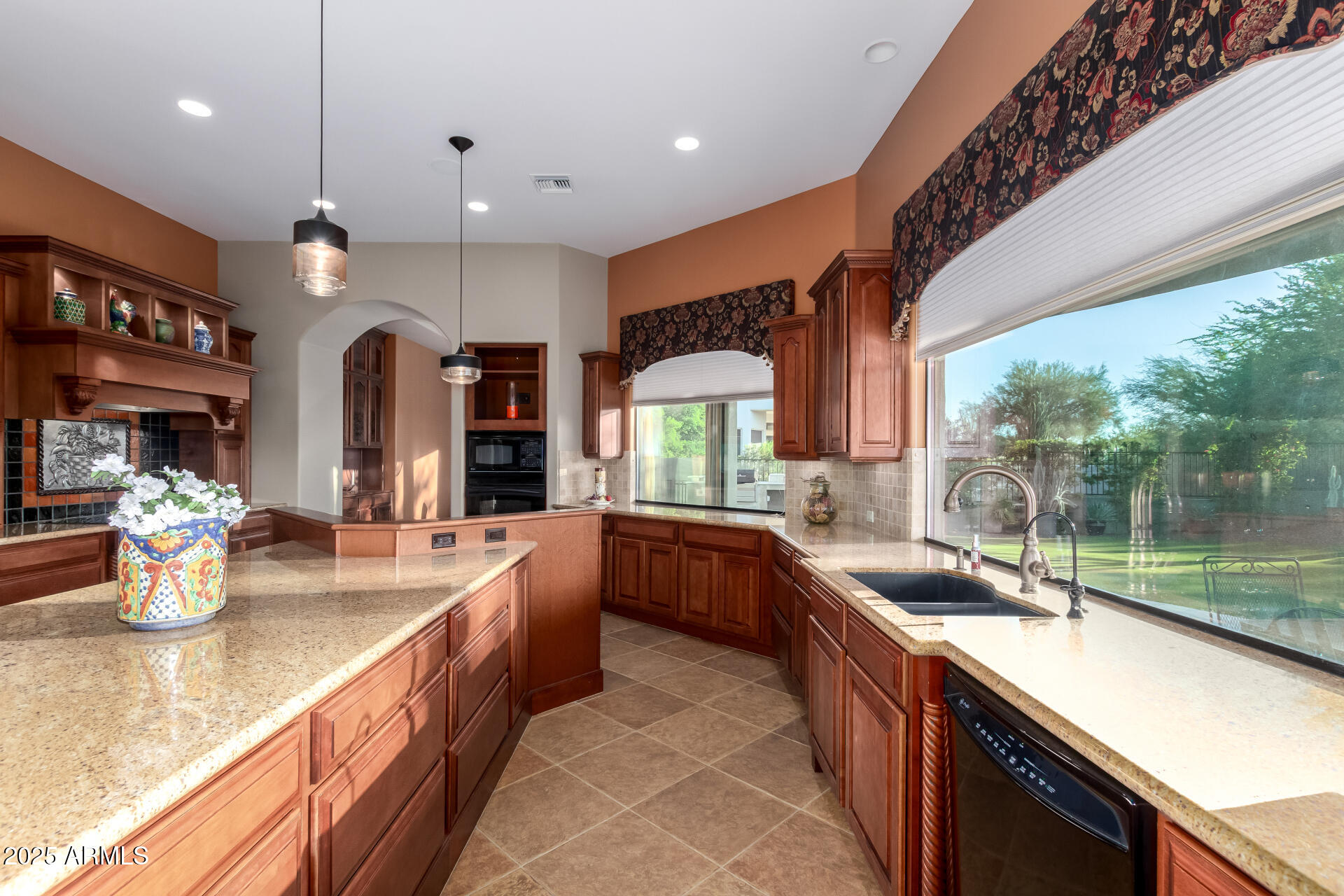 27314 North Azatlan Drive Rio Verde, AZ 85263 - Photo 18 of 62 24 Azatlan