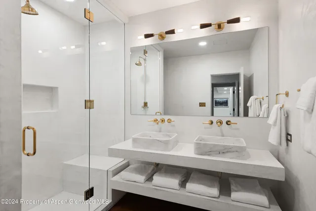 $11,500,000 | 9888 Castle Creek Road, Aspen, CO 81612