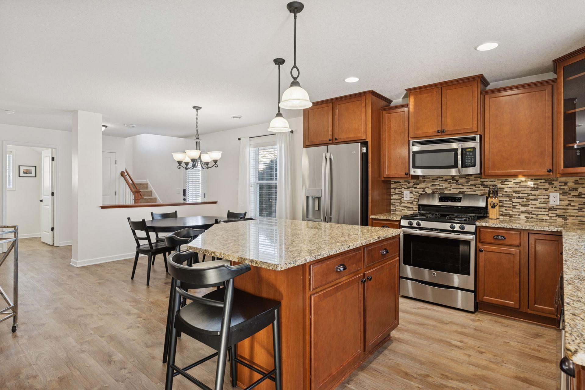 3981 Cedar Grove Lane Eagan, MN 55122 - Photo 8 of 35