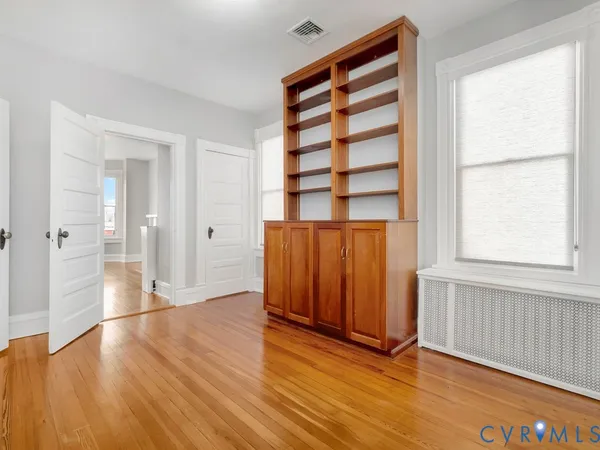 $3,200 | 117 North Vine Street, Richmond, VA 23220