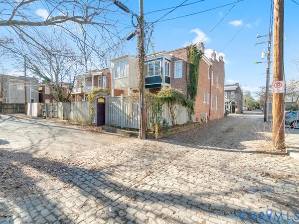 $3,200 | 117 North Vine Street, Richmond, VA 23220