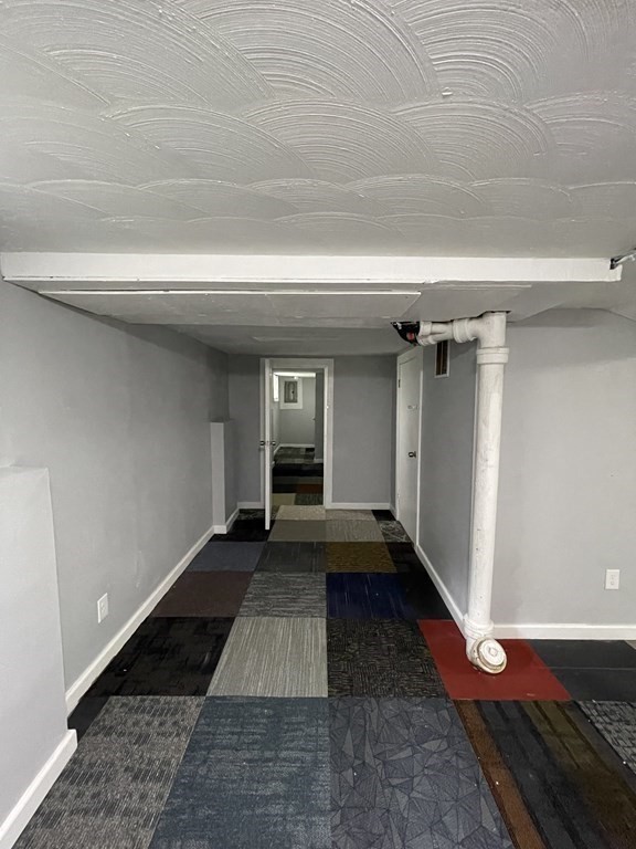 181 Marsden Street Springfield, MA 01109 - Photo 14 of 17