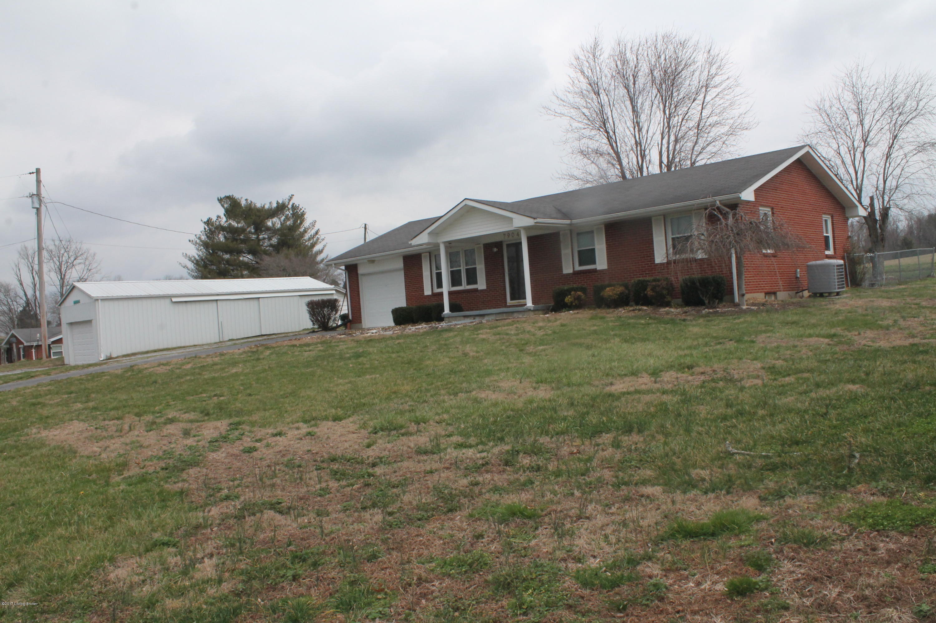 7904 Elkhorn Road Knifley, KY 42753 - Photo 5 of 37 Front view with garage/utility building