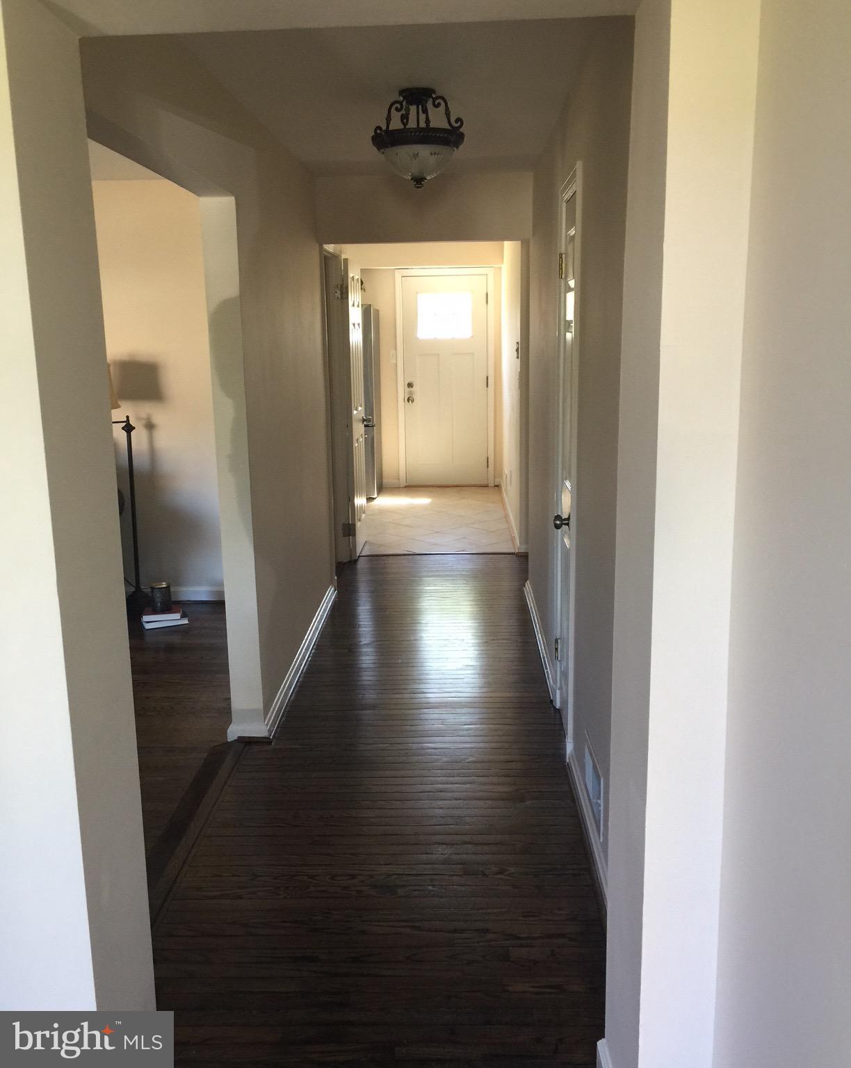 7031 Calamo Street Springfield, VA 22150 - Photo 5 of 18 Interior (General)