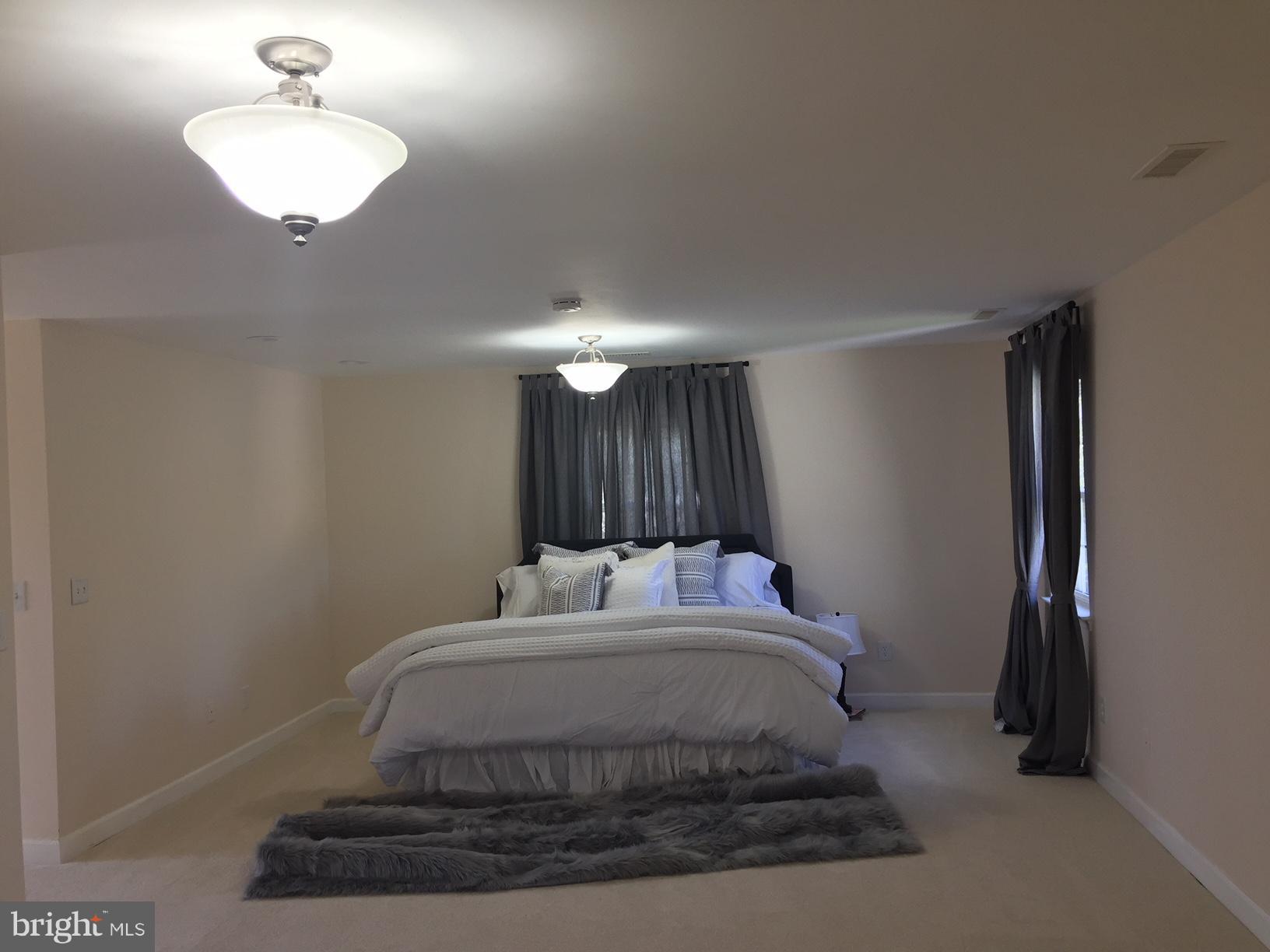 7031 Calamo Street Springfield, VA 22150 - Photo 6 of 18 Bedroom (Master)